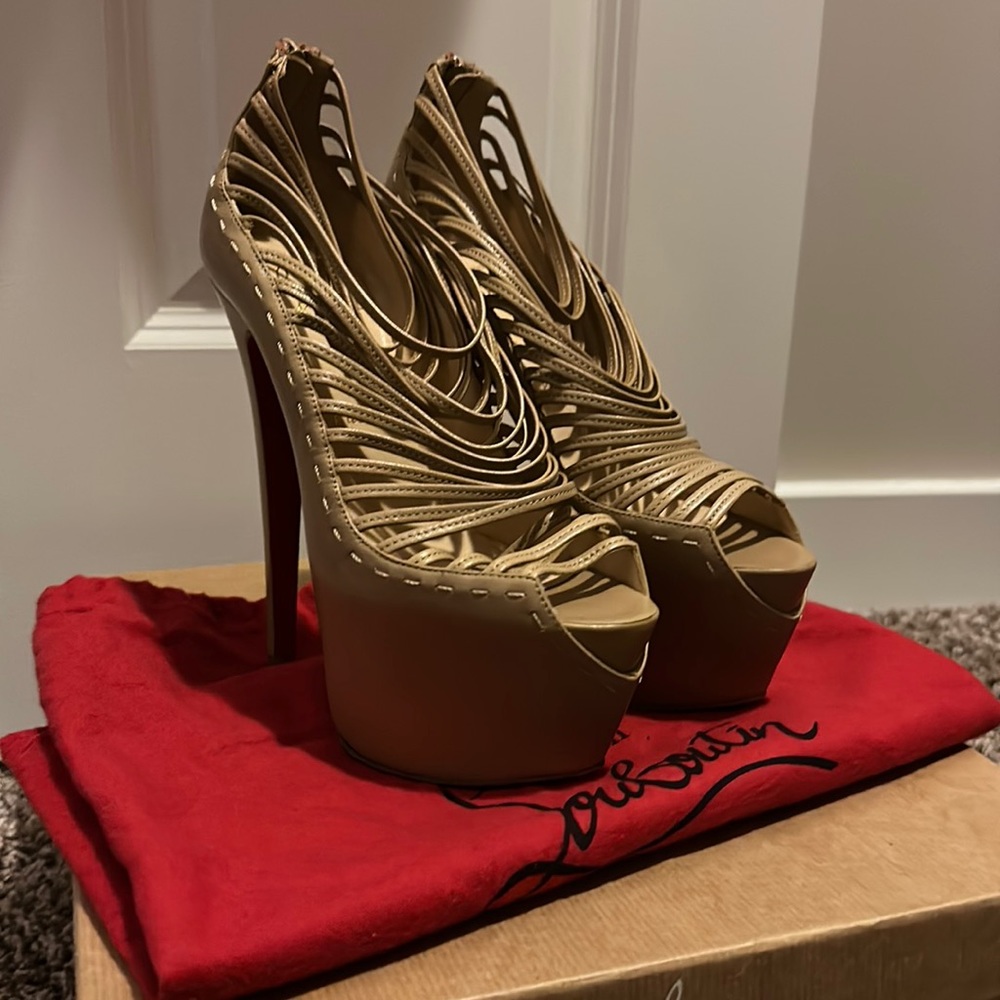 Christian Louboutin Zoulou Size 37.5 NEW